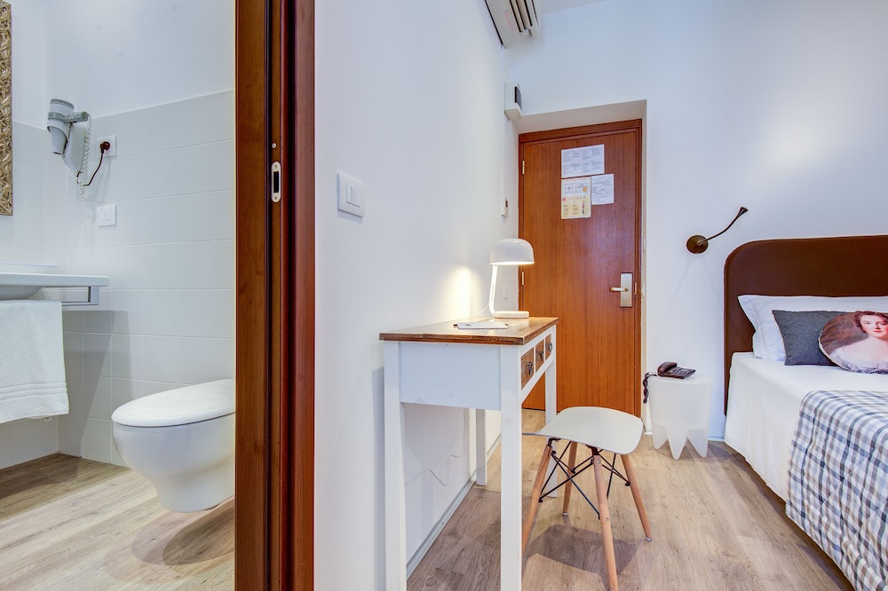 Hotel Bernina 26/50