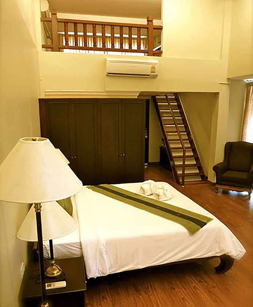 Mae Pim Resort Hotel 36/56
