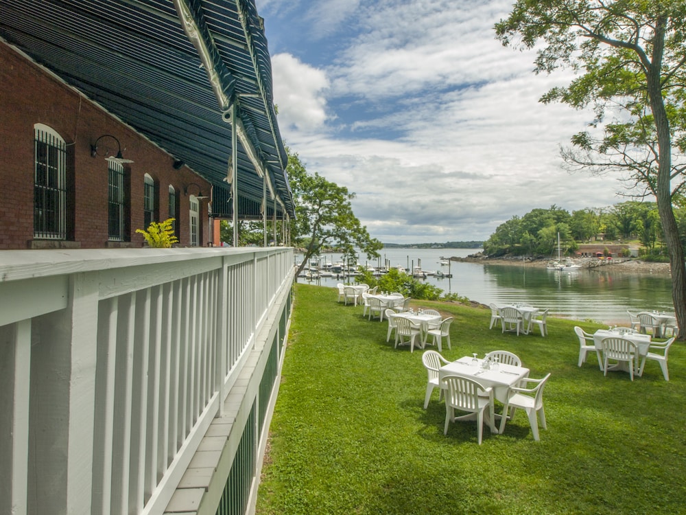 Inn at Diamond Cove 69/73