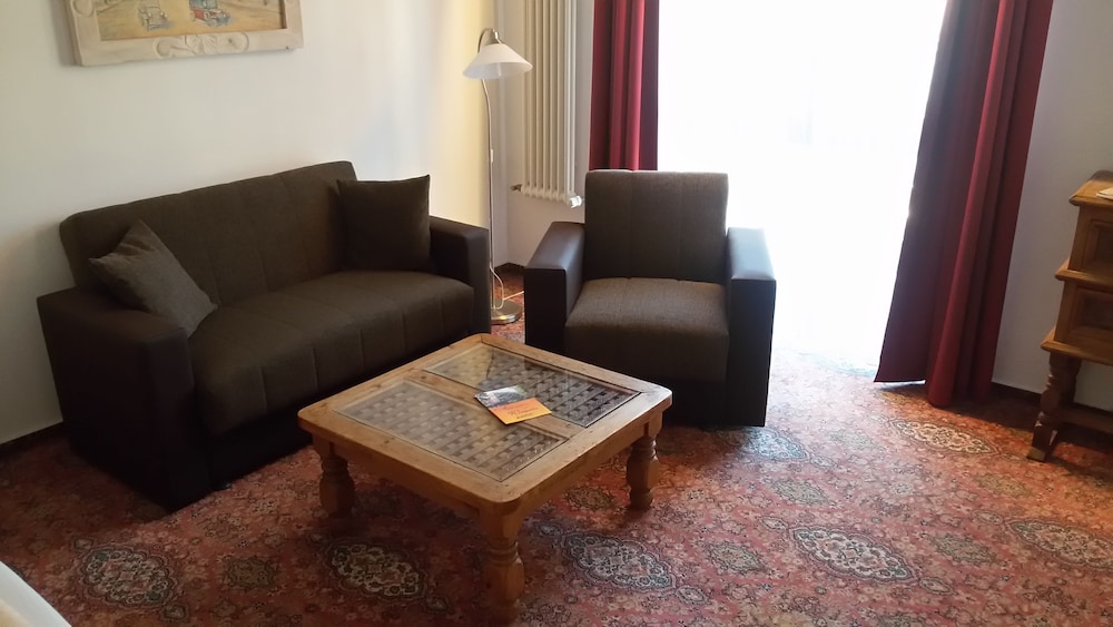 Solitaire Hotel Boardinghouse Berlin 34/65