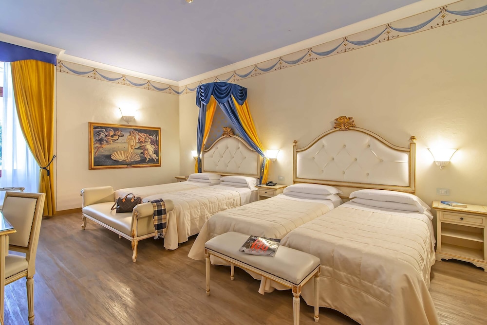 Hotel Porta Faenza 45/87
