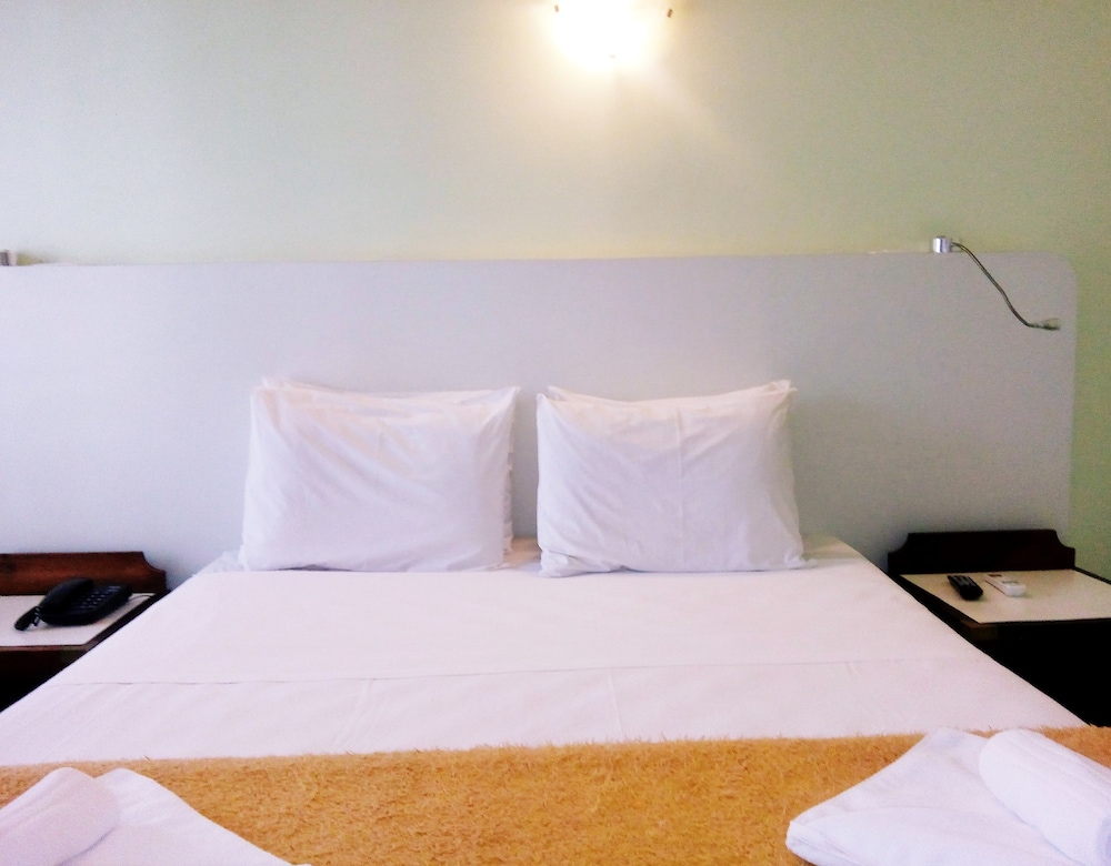 DELPHIN HOTEL 20/47