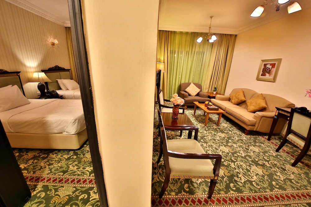 Midtown Furnished Apartments 20/34