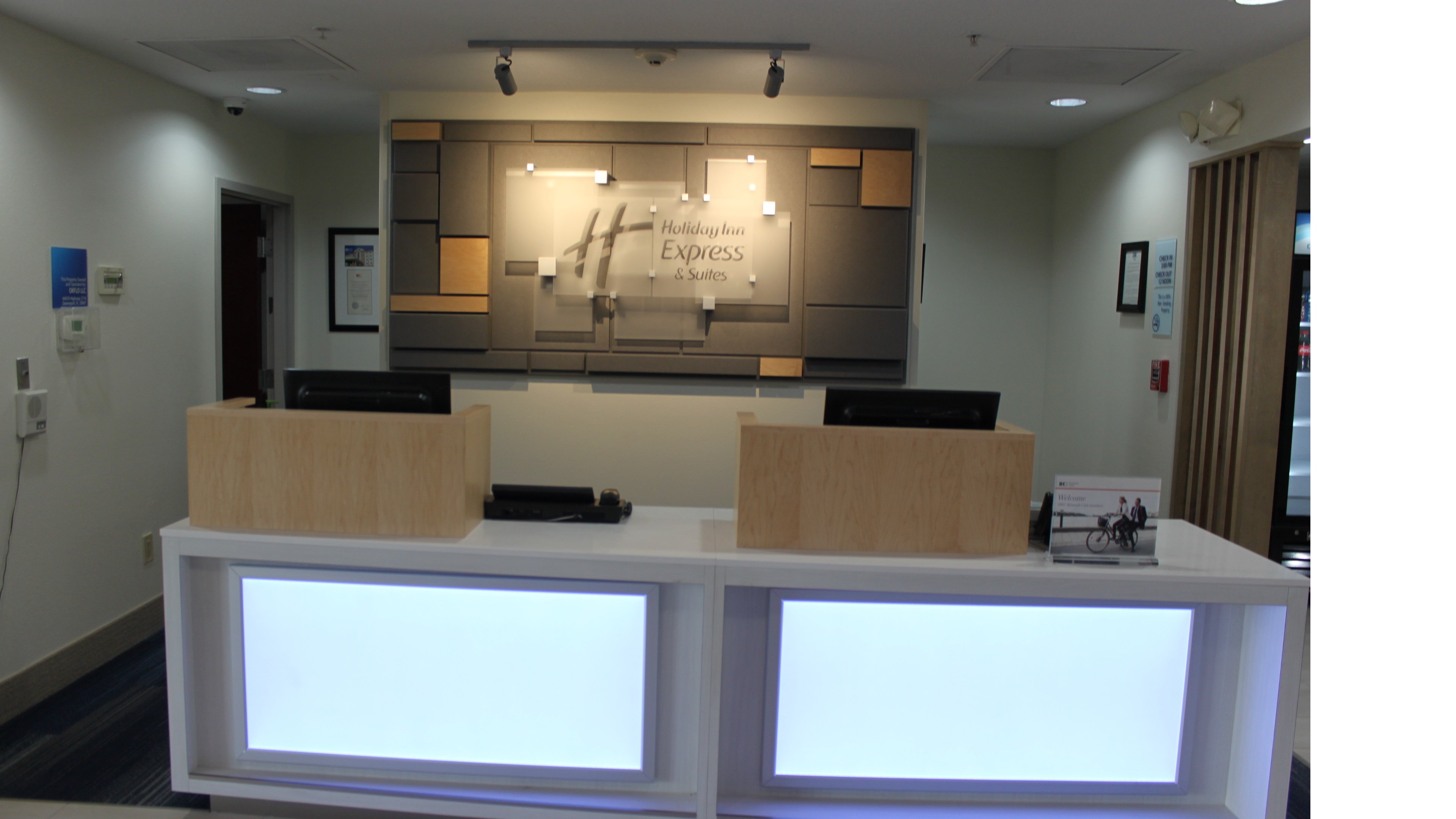 Holiday Inn Express Orlando South Davenport 11/70