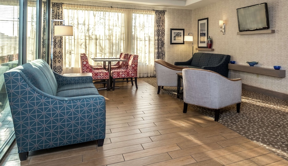 Hampton Inn Freeportbrunswick 36/58