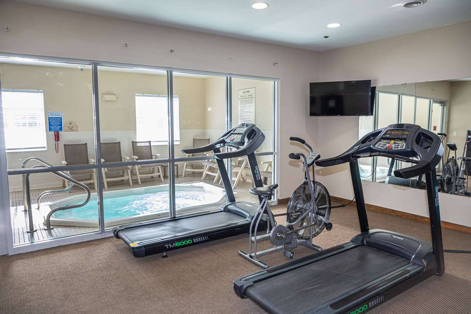 MainStay Suites Fargo - I-94 Medical Center 21/41