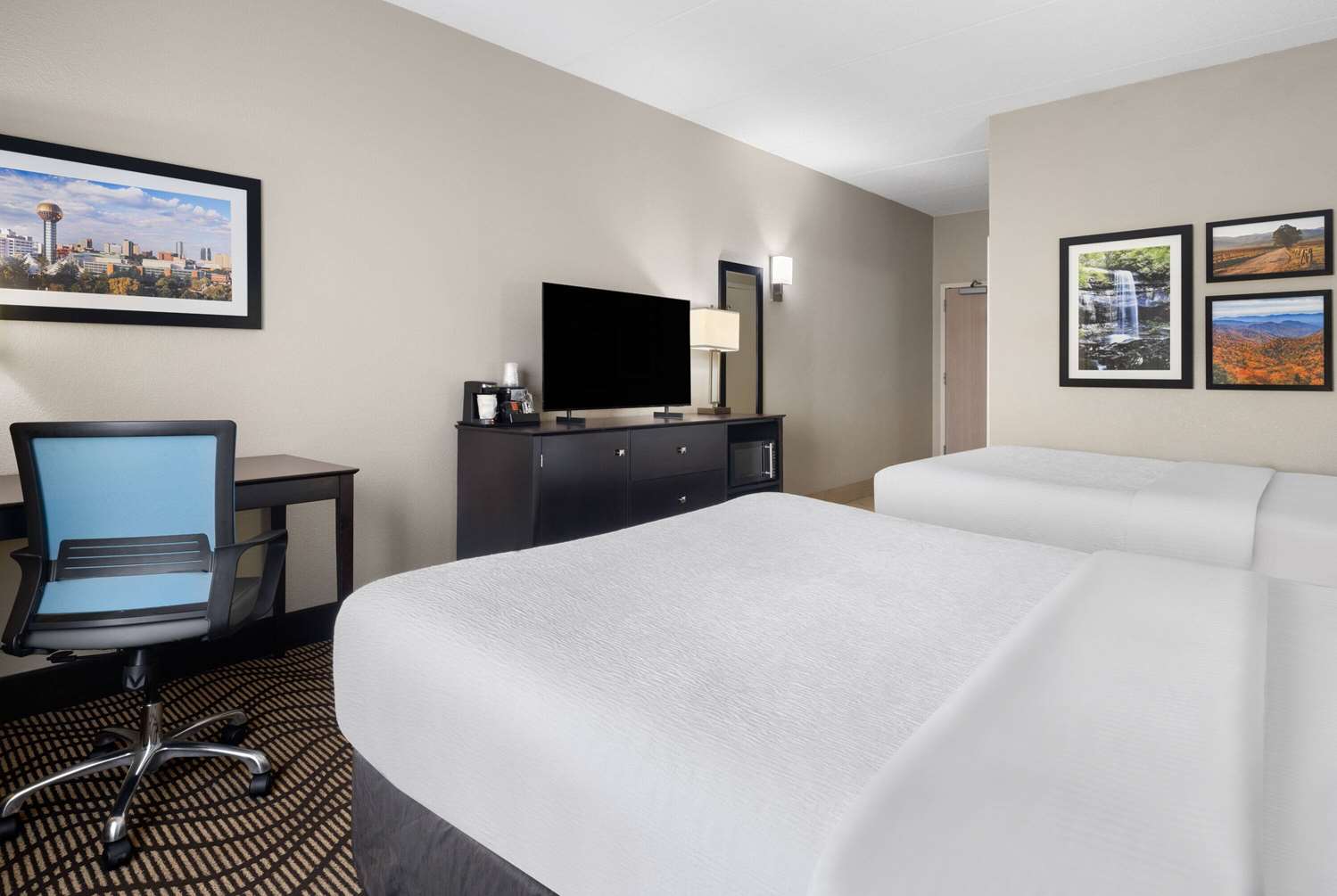 La Quinta Inn & Suites by Wyndham Knoxville Airport 41/47