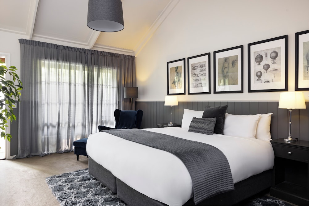 Garden, Classic, King Bed