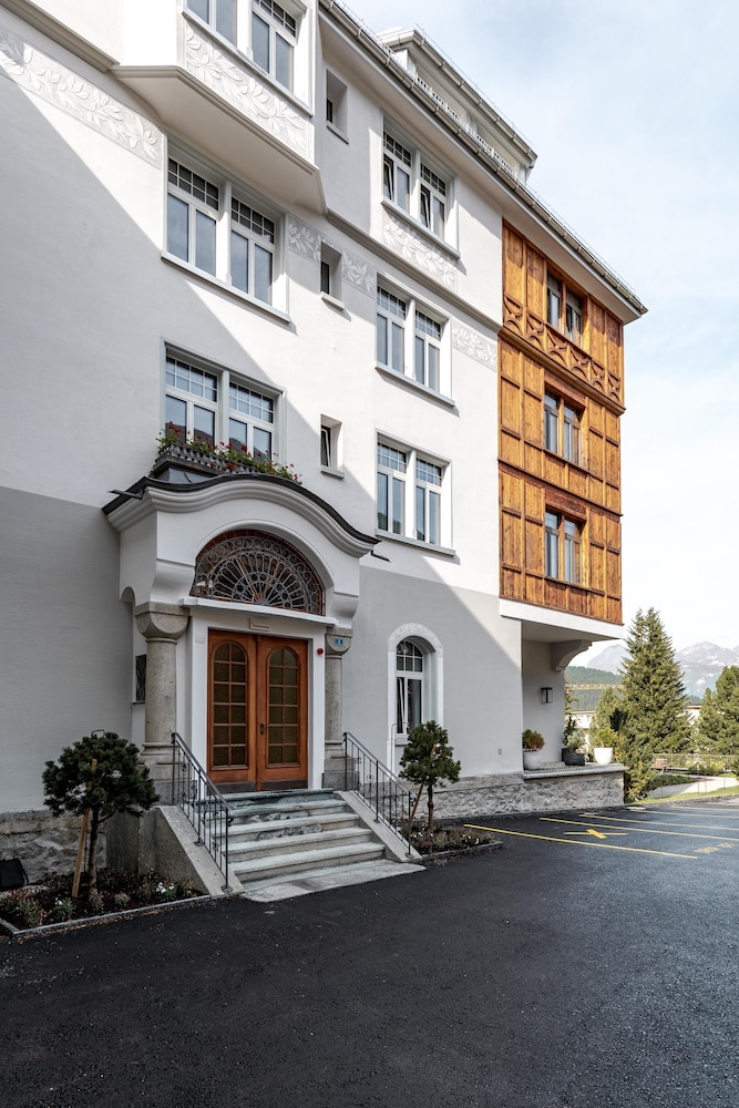 Sunstar Pontresina 39/50