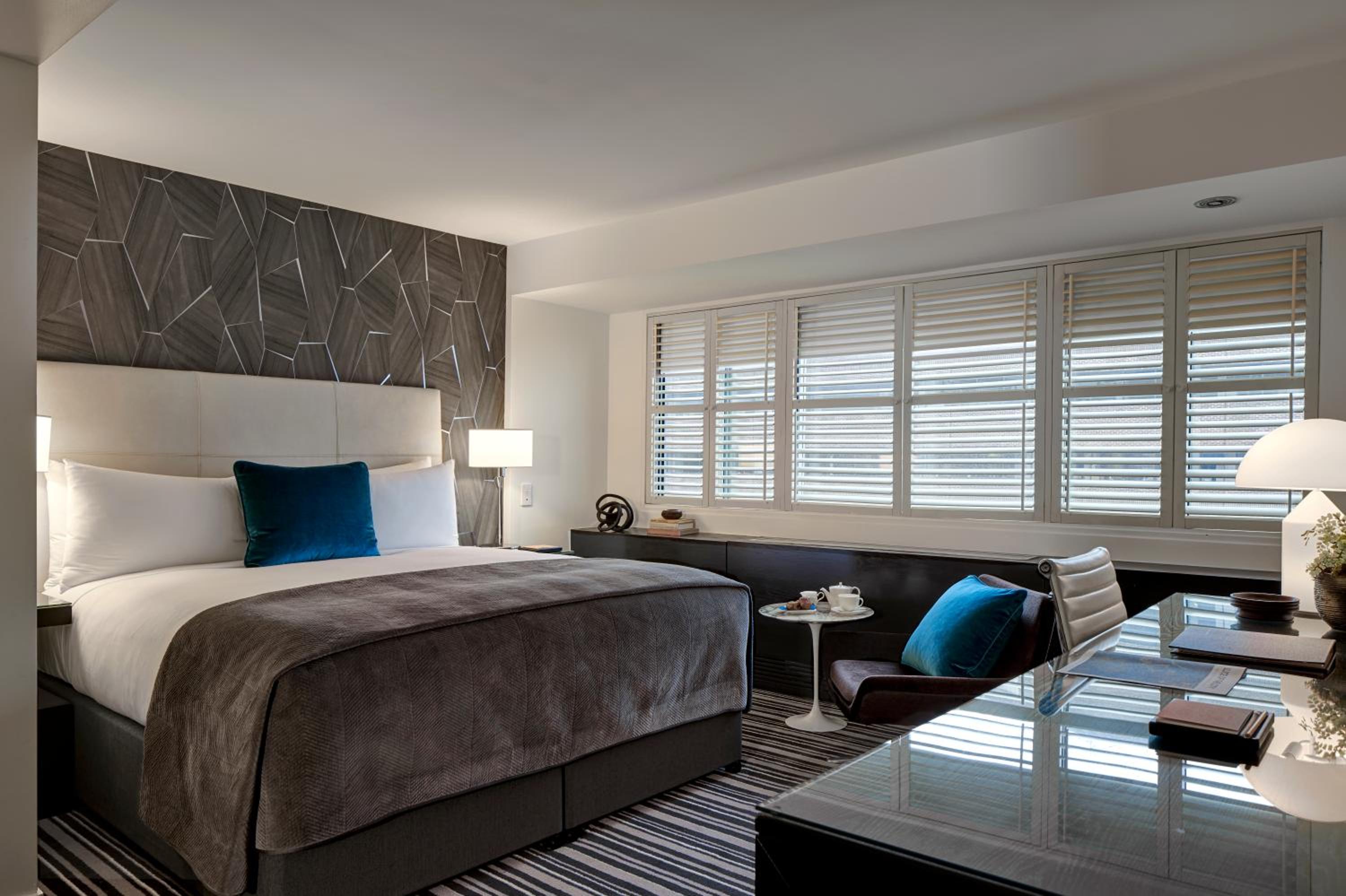 Room, King Bed