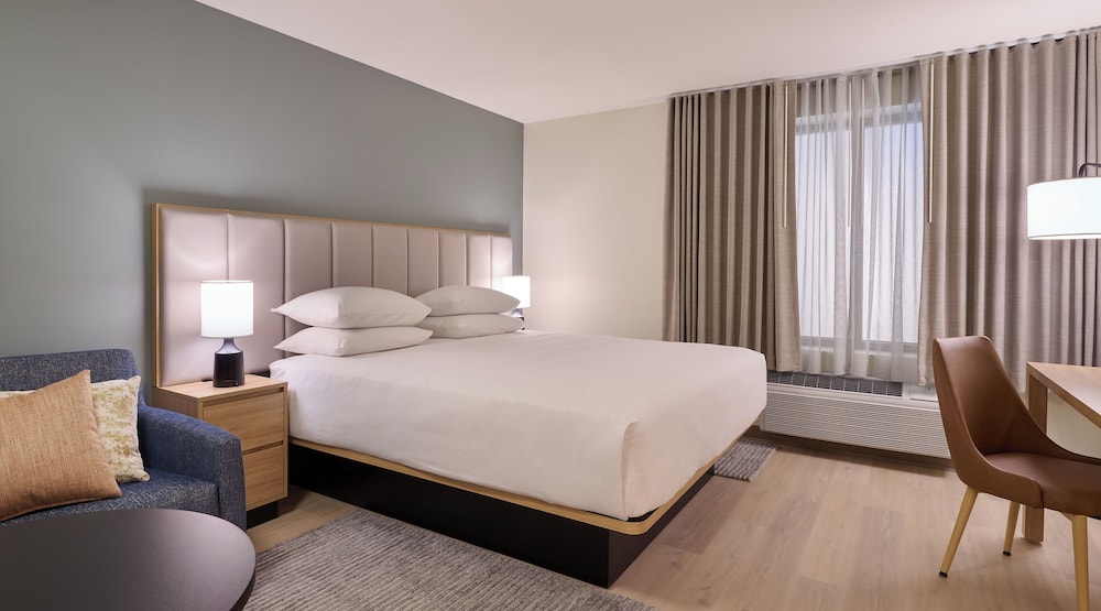 Hyatt Studios Huntsville 20/50