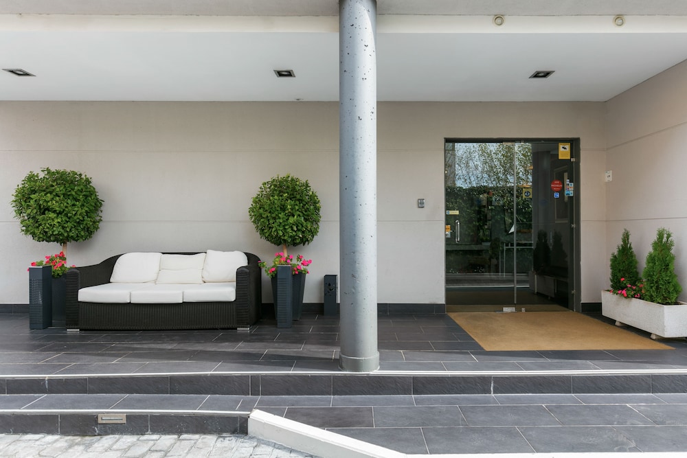 Globales Acis And Galatea Hotel 4/49