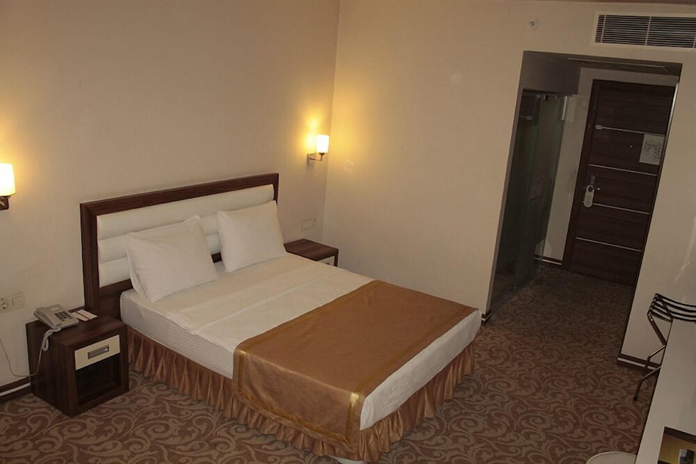 Ozpark Hotel 12/50