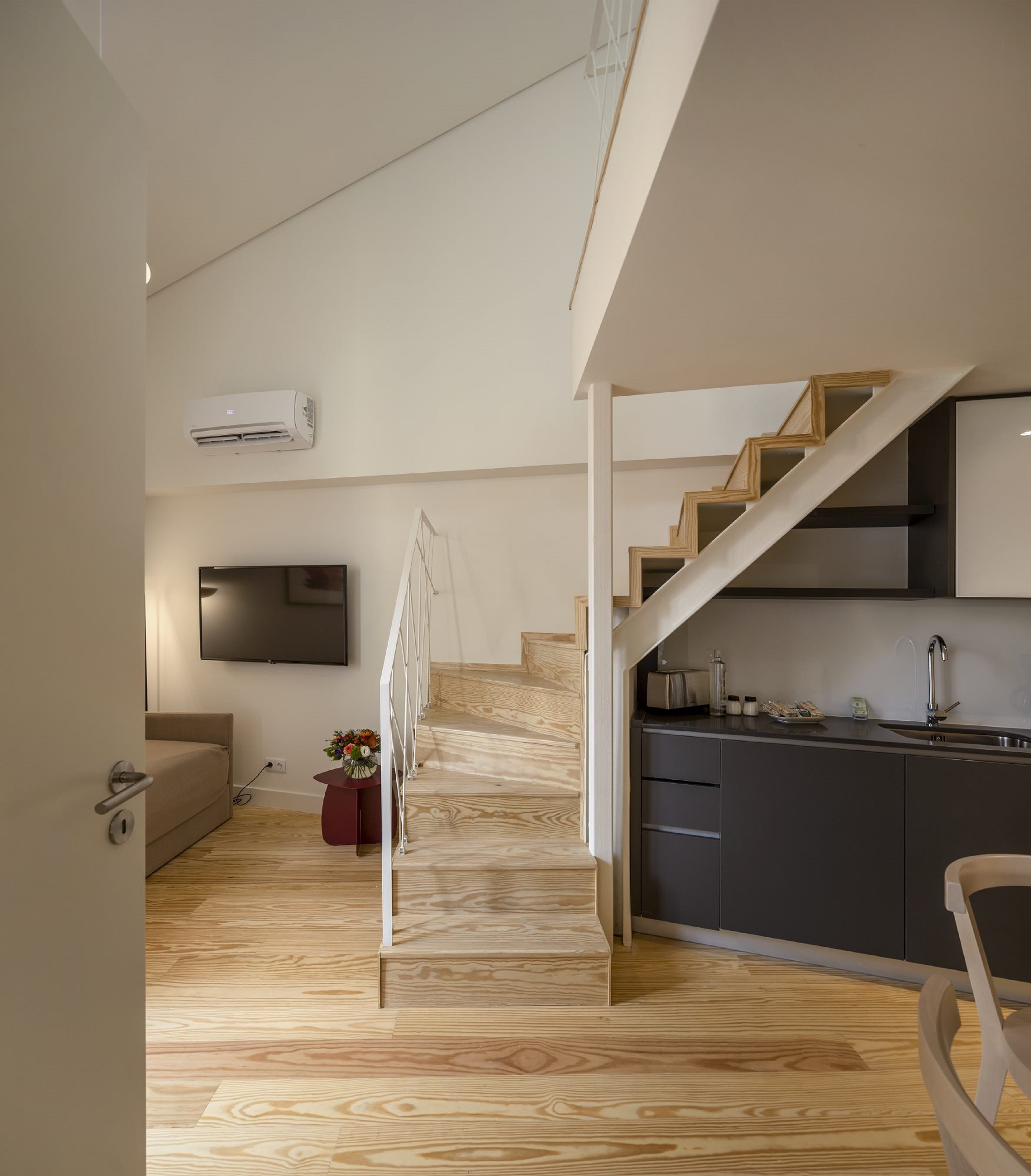 Lisbon Serviced Apartments – Santos 37/43