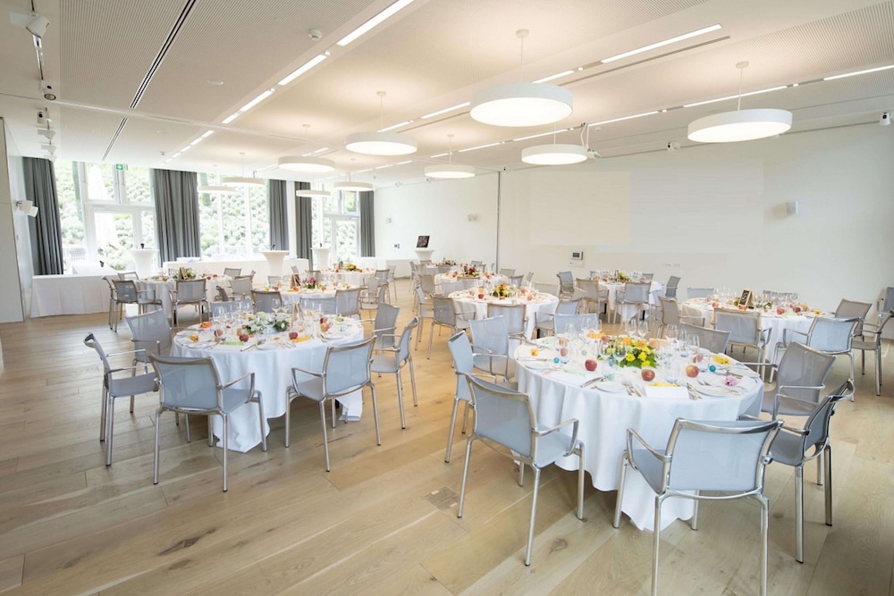 Modern Times Hotel, Vevey, A Tribute Portfolio Hotel 60/79