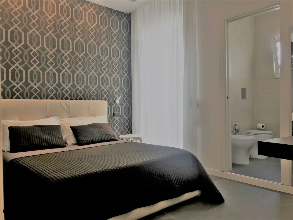 Napoliday Bed & Breakfast Residence 18/66