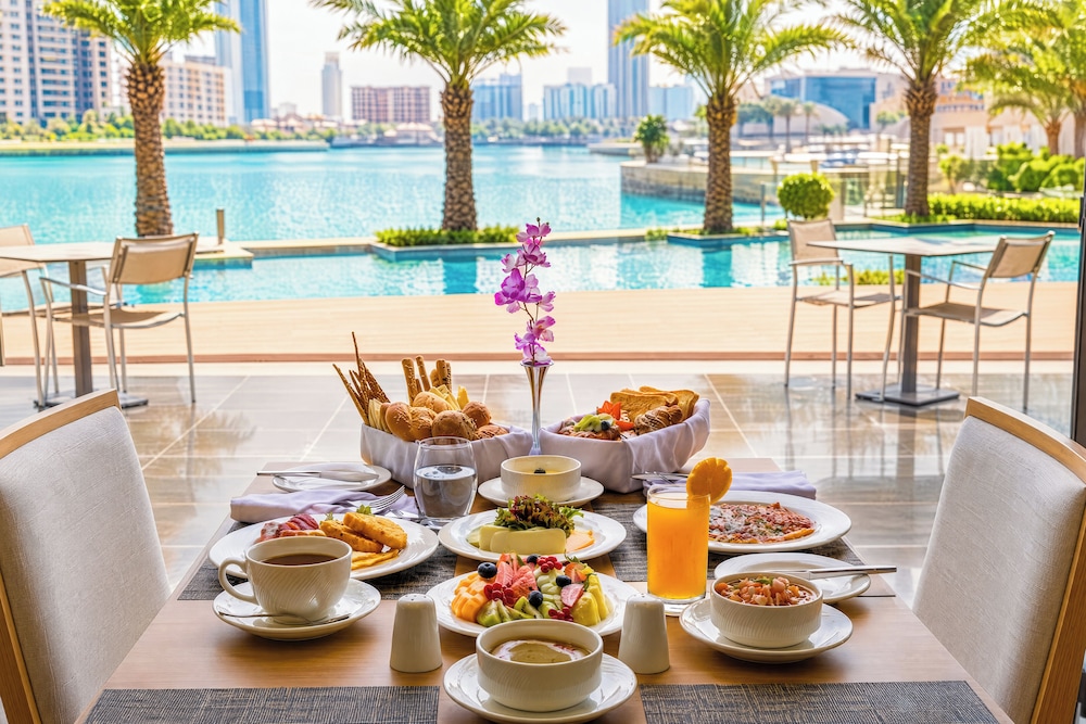 Aqua Vista Bahrain 41/54
