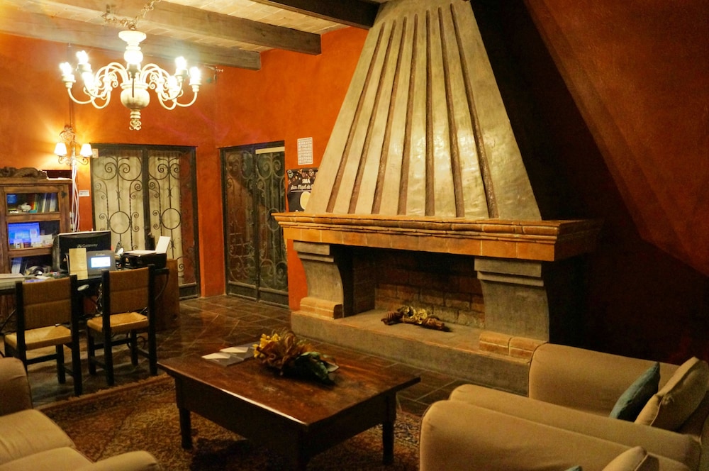 Casaluna Hotel Boutique 54/65