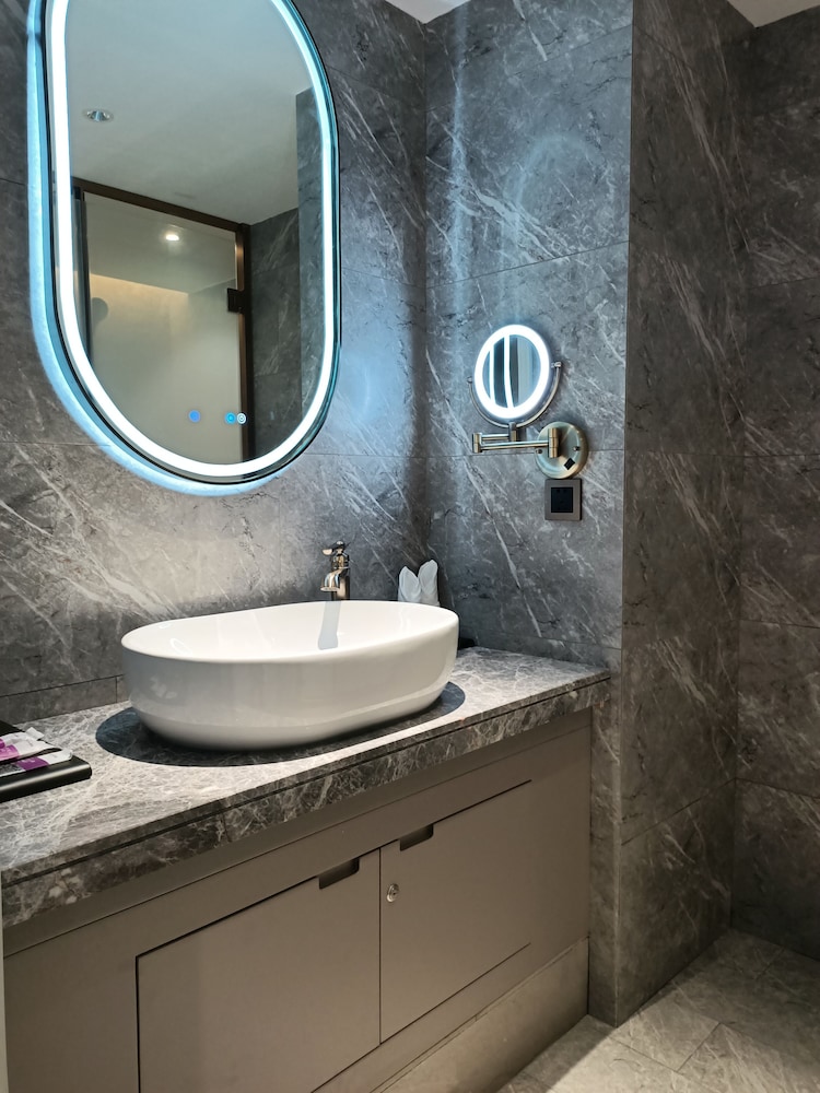 Mercure Xiamen On the Bund 58/58