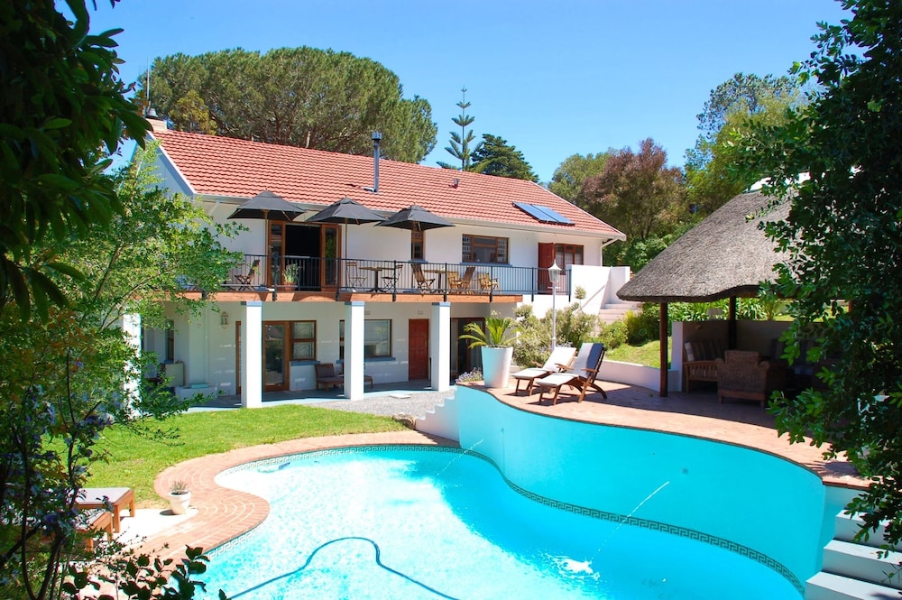 Villa Helderberg 8/50