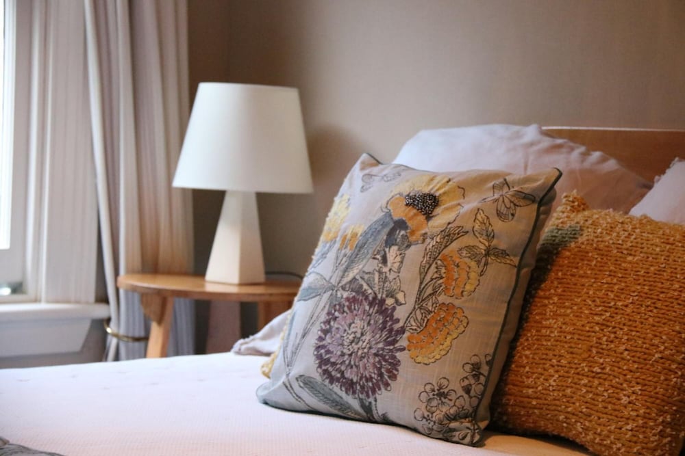 The Point Bed &amp; Breakfast 17/50
