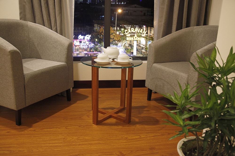 Gemma Hotel 51/63