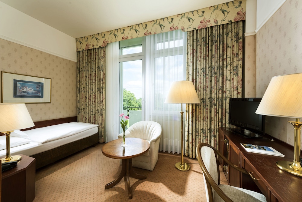 Maritim Badehotel 43/69