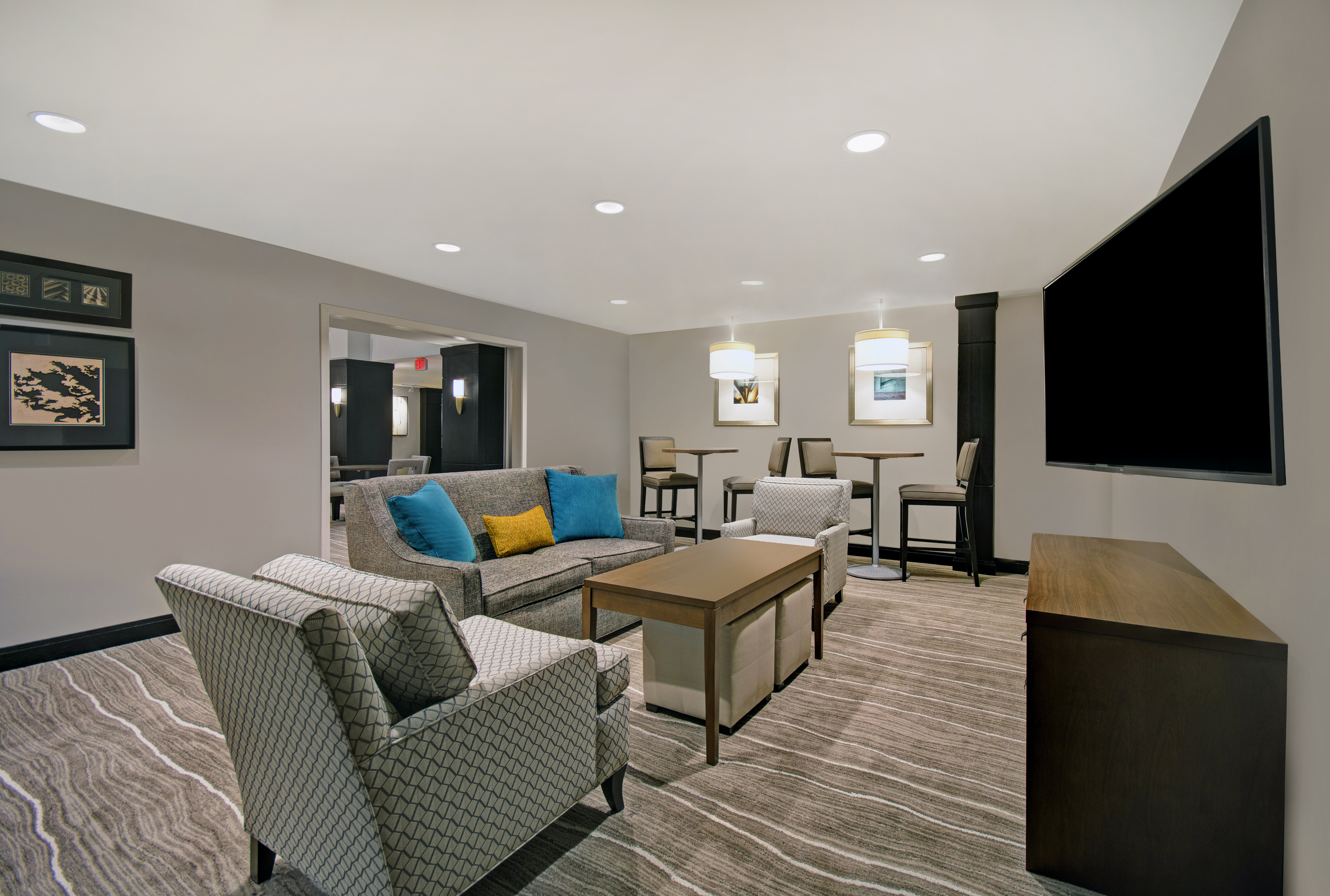 Staybridge Suites Sterling Heights Detroit Area 39/65