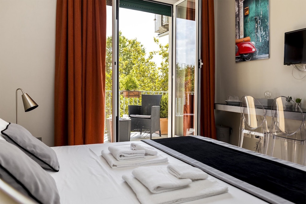 Top Floor Trastevere 2/30