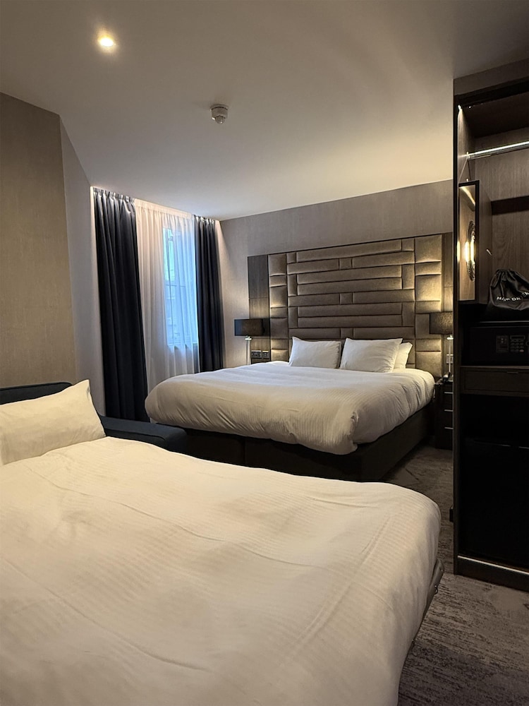 River Ness Hotel, a member of Radisson individuals 20/64