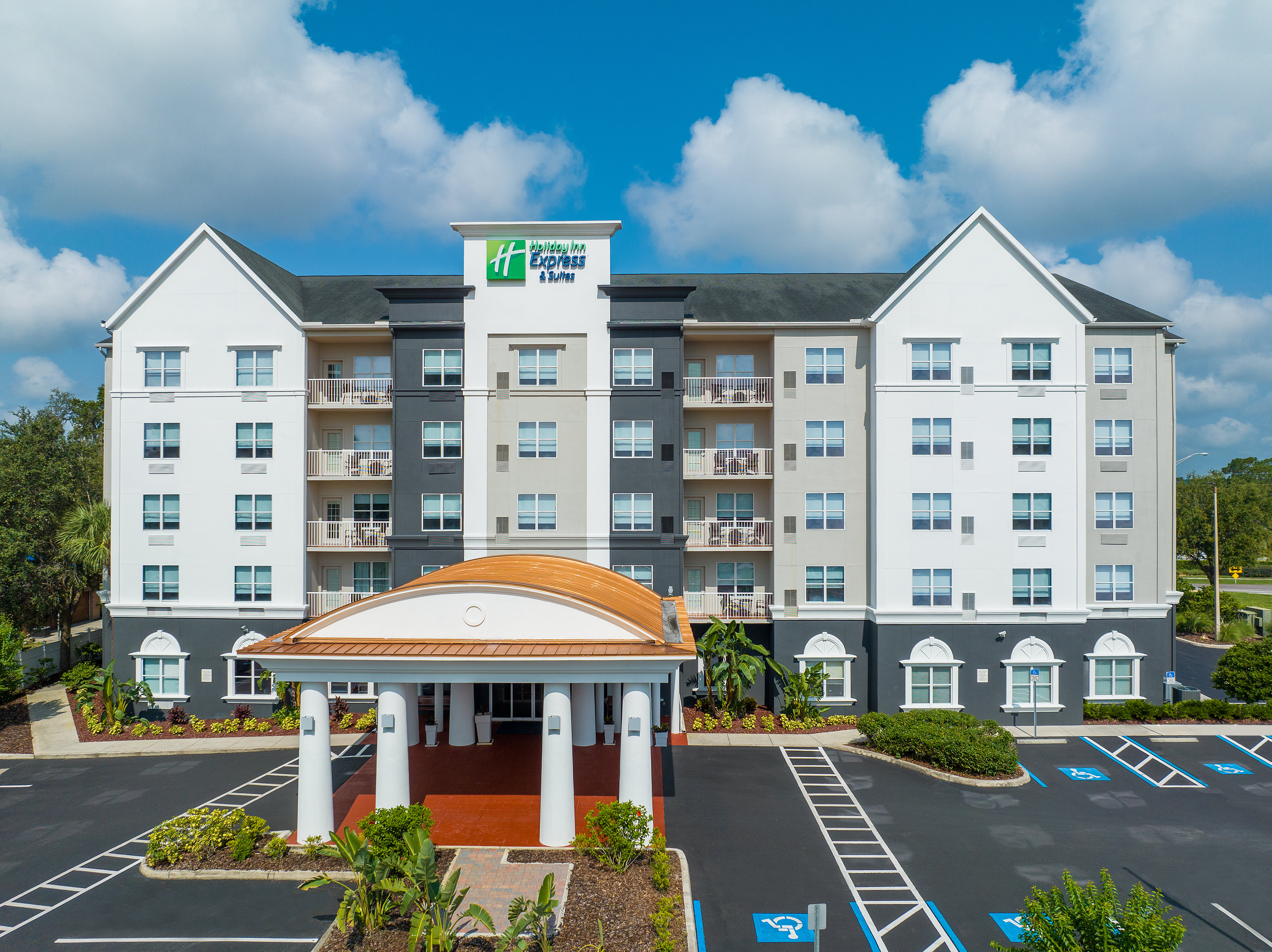 Holiday Inn Express Hotel And Suites Lakeland North I 4 4/46