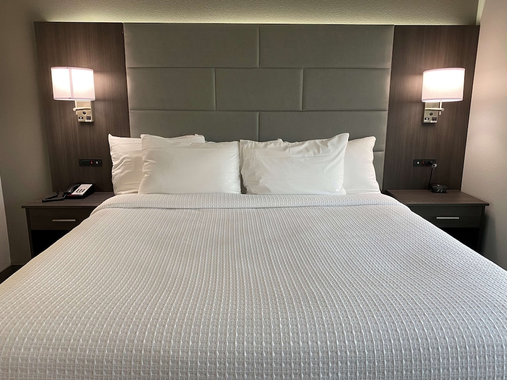 Executive Residency Antioch Inn 16/43