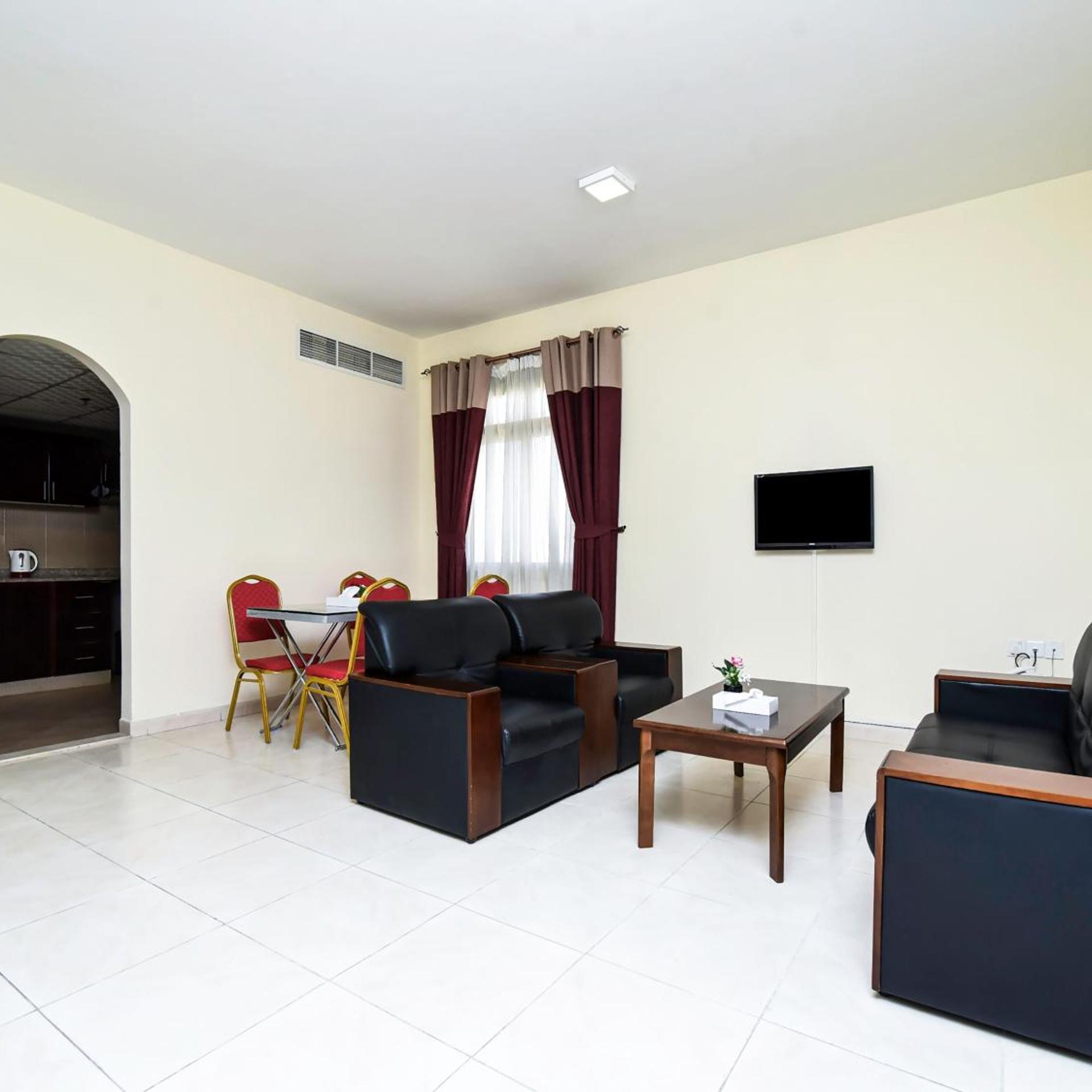 Paradise Inn 1 Tabasum Group 30/42