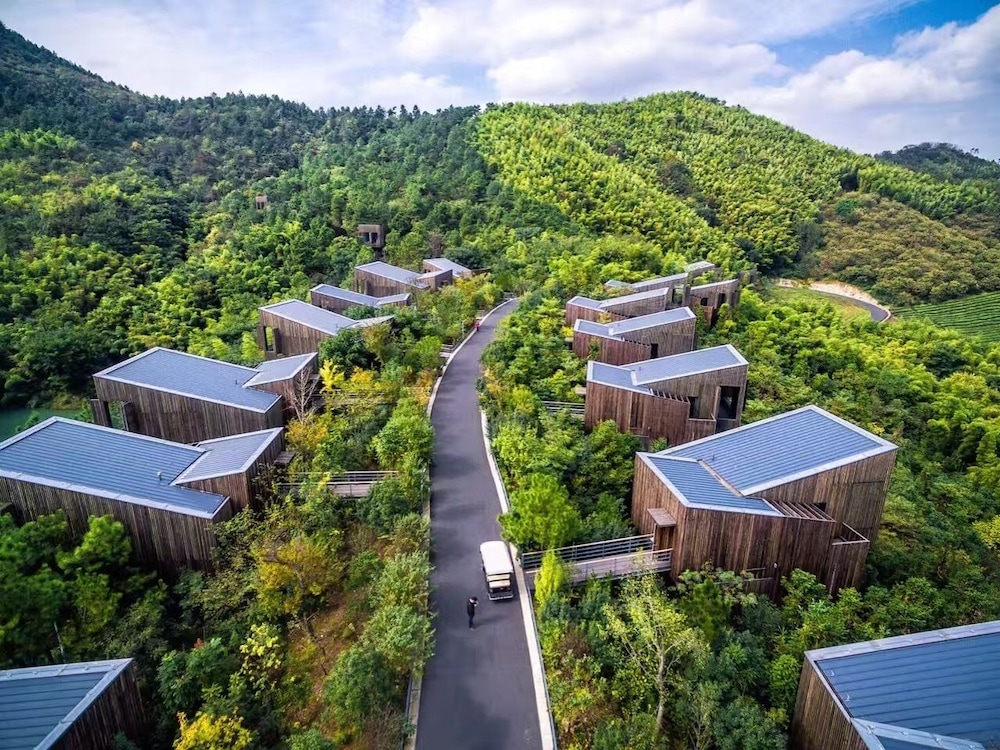 Meijie Mountain Hotspring Resort 38/43