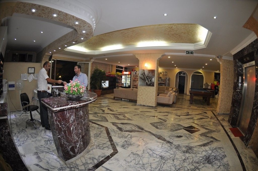 Sun Vera Hotel 6/20