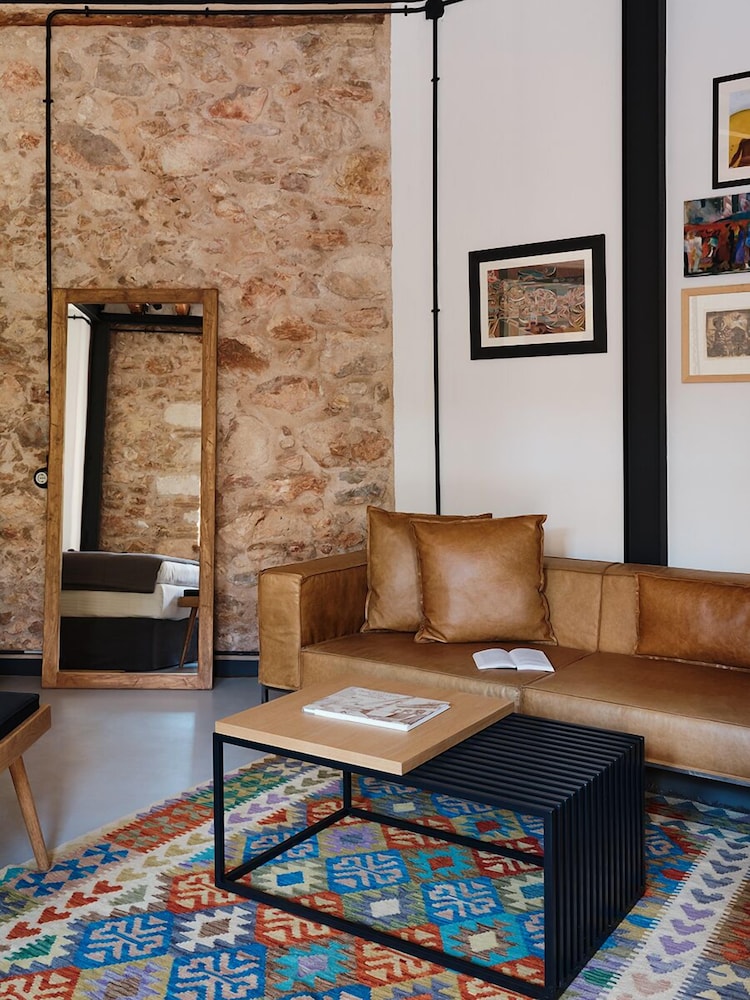 NOT HOTEL ATHENS 43/63