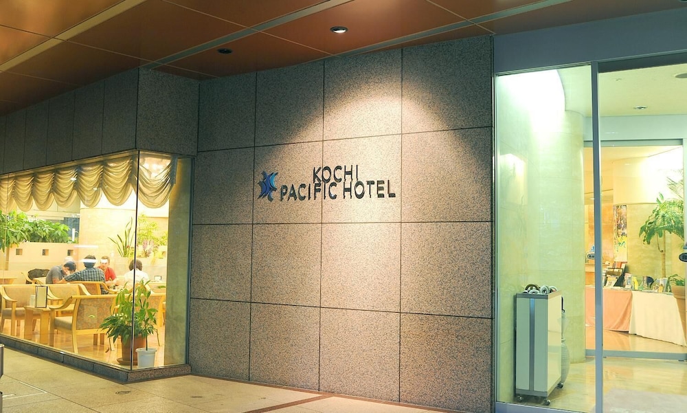 Kochi Prince Hotel 2/45