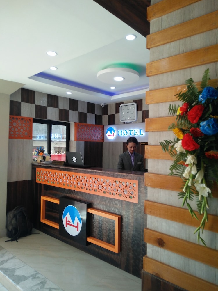 Hotel Marinha Pvt. Ltd. 9/50