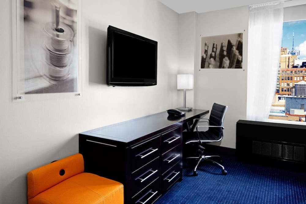 Hilton New York Fashion District 60/61