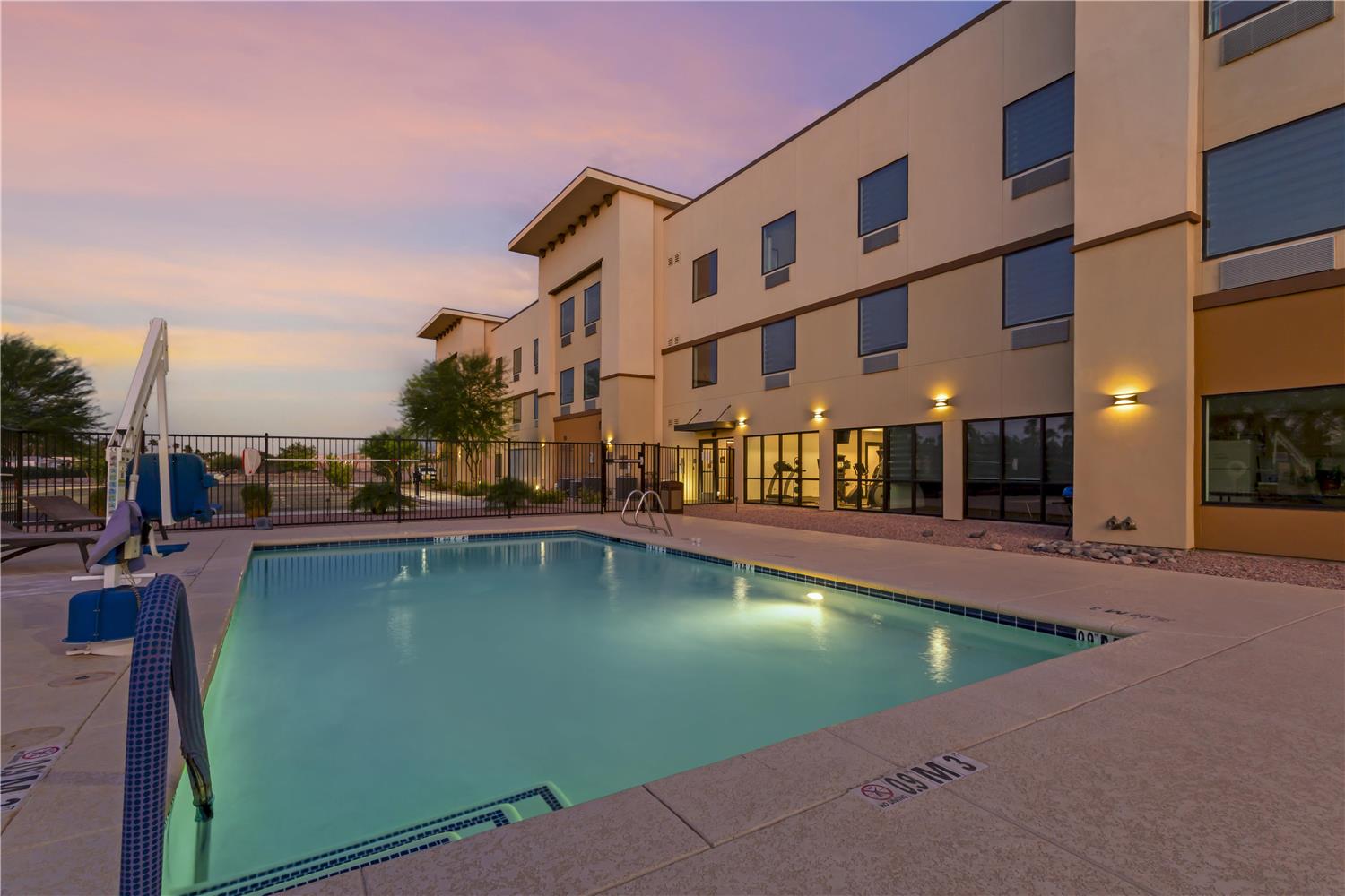 Best Western Plus Casa Grande Inn & Suites 3/18