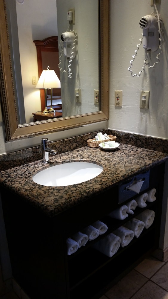 Best Western Inn Merced 7/43