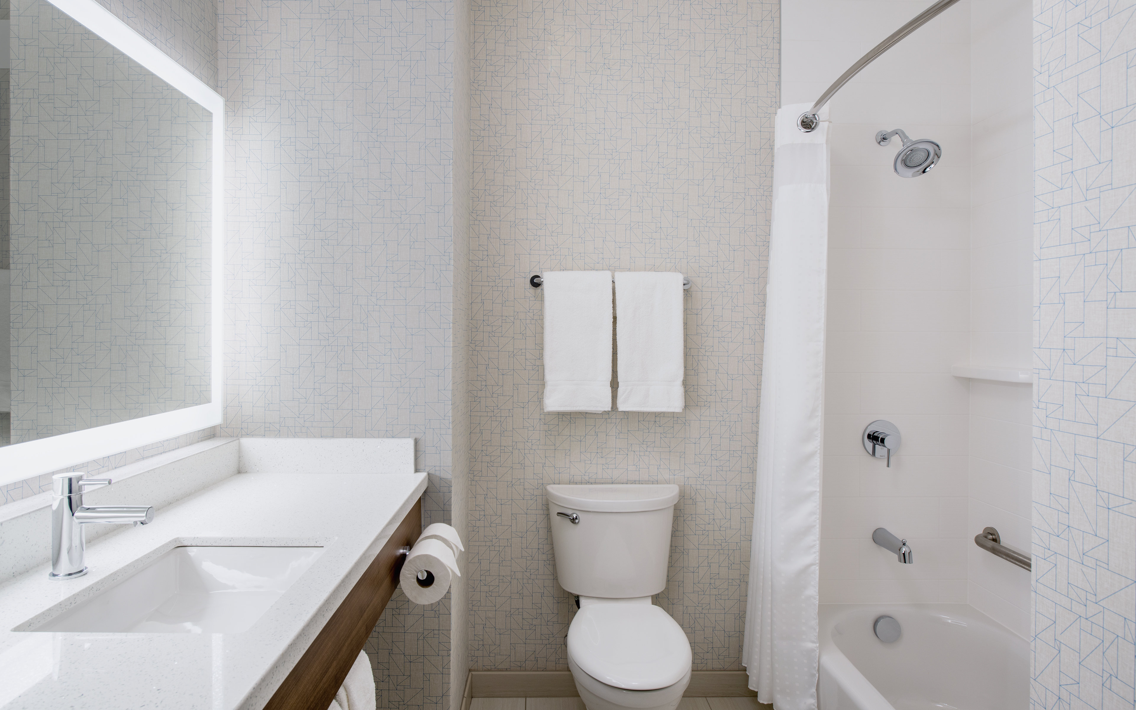 Holiday Inn Express And Suites Kelowna East 67/68
