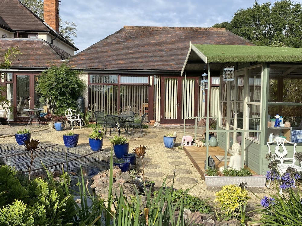 Orchard Side Bed And Breakfast 33/50
