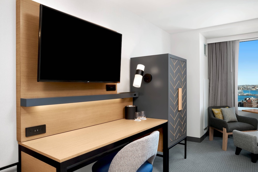 Courtyard by Marriott Boston Downtown/North Station 10/51