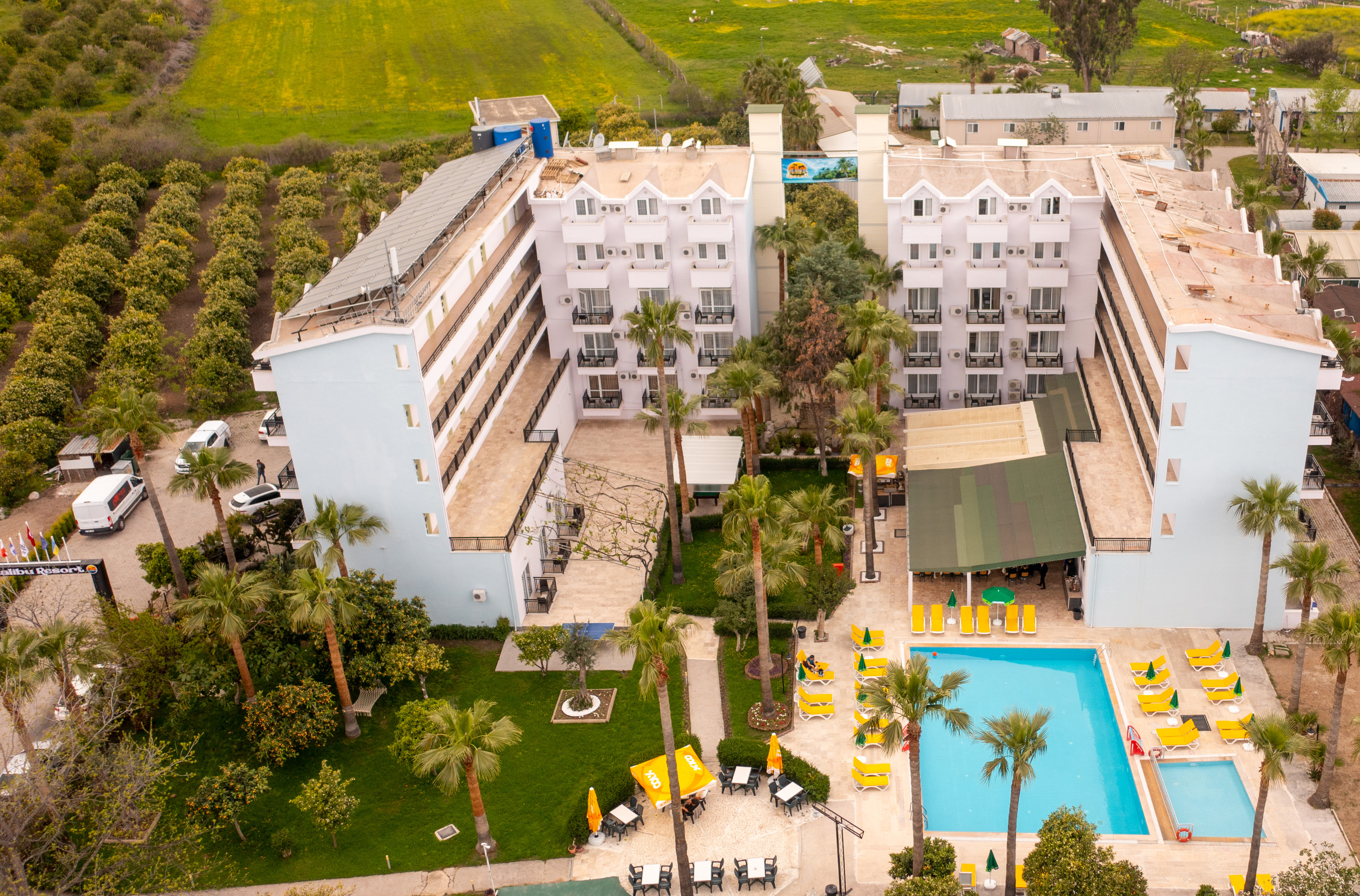 Malibu Resort Hotel 1/50