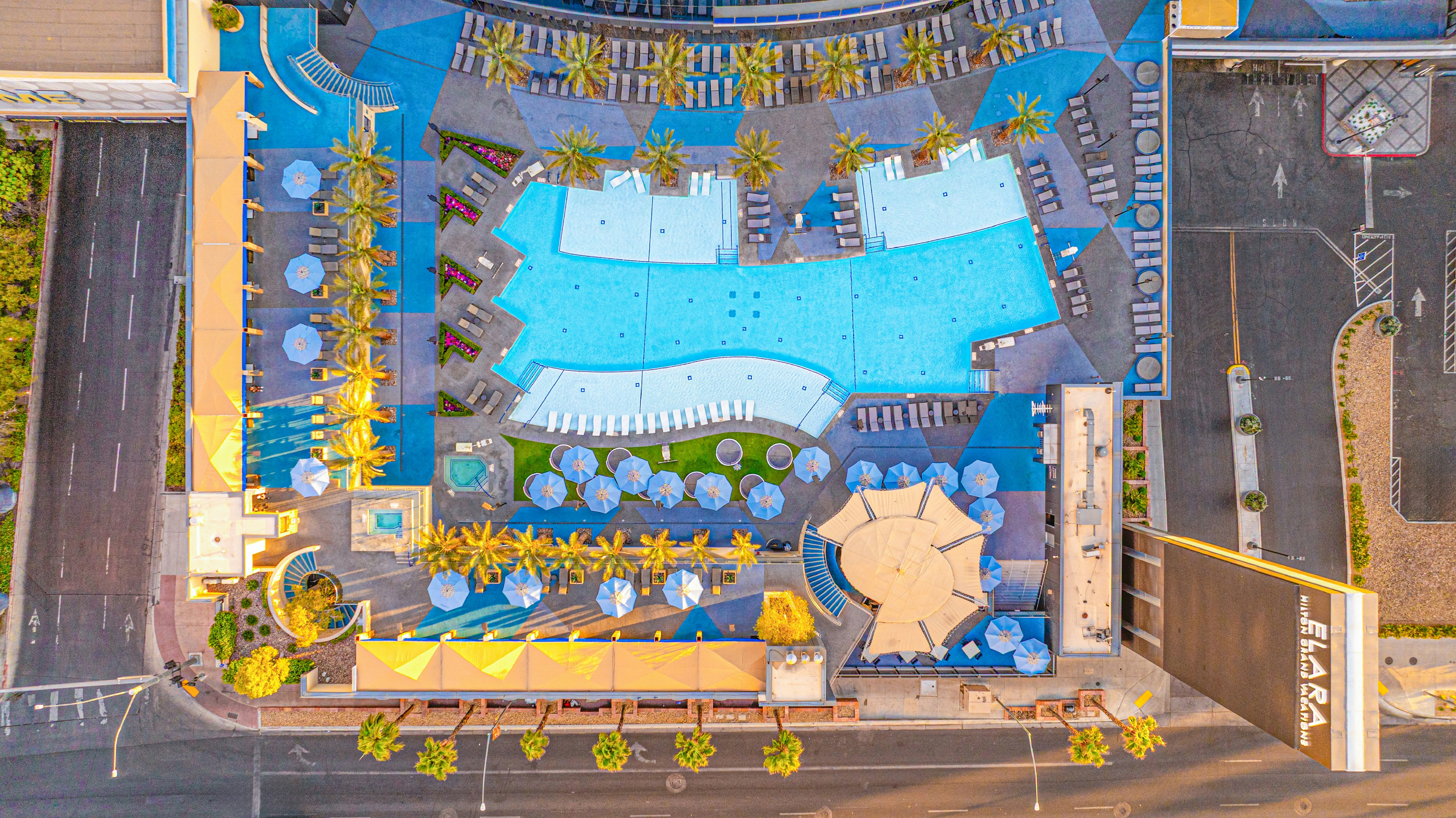 Hilton Grand Vacations Club Elara Center Strip Las Vegas 16/25