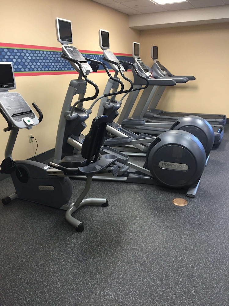 Hampton Inn Omaha Westlakeside 22/33