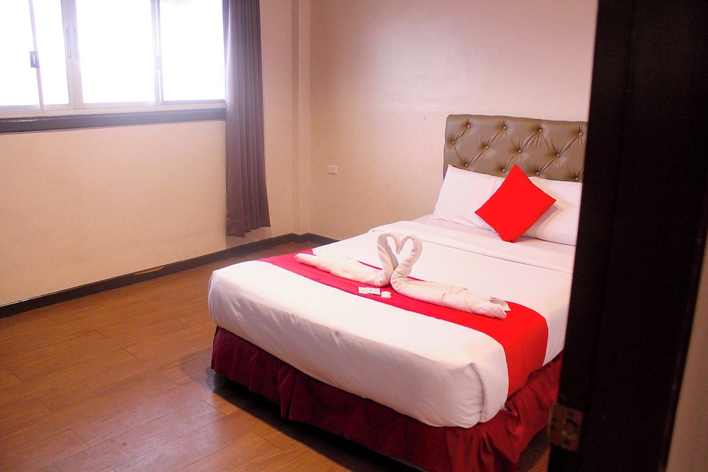 Humberto's Hotel 21/53