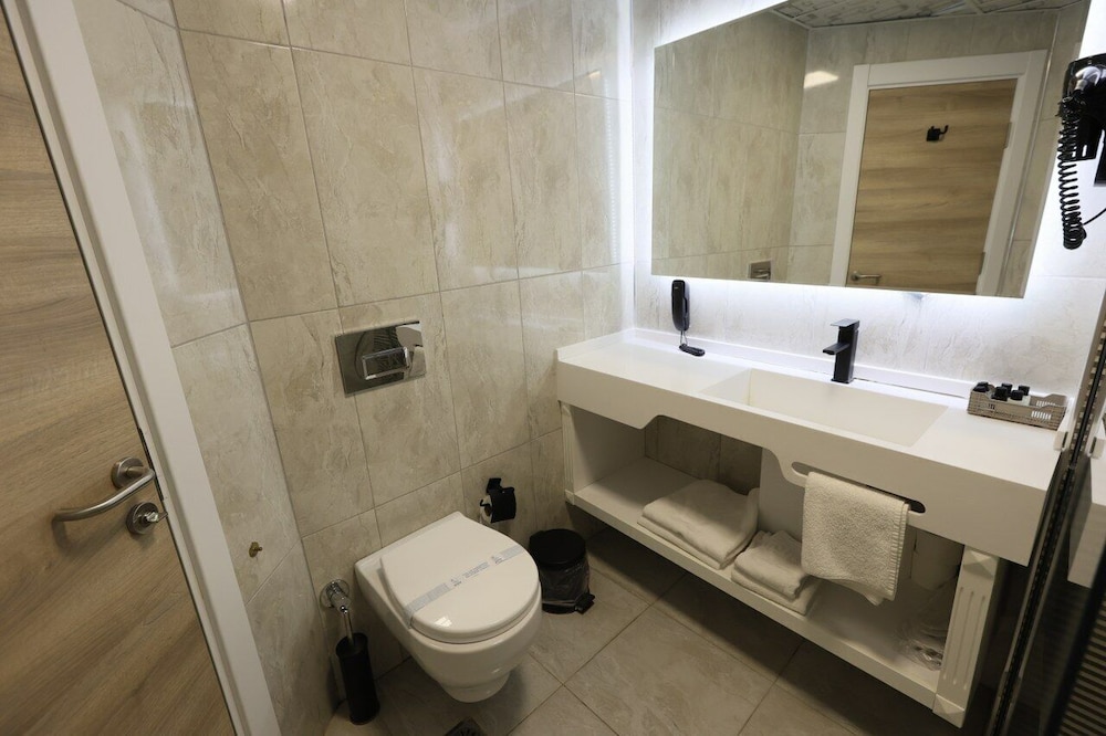 Midis Otel 45/50