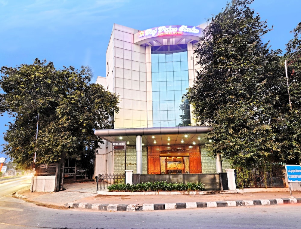 Raj Palace Sundar 3/42